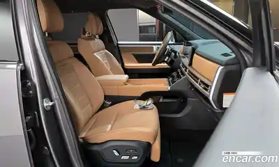 Hyundai Santa Fe 2023 1.6 Автомат в Москве № 757118, миниатюра 10