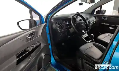 Renault QM3 2017 1.5 Автомат в Москве № 757169, миниатюра 11