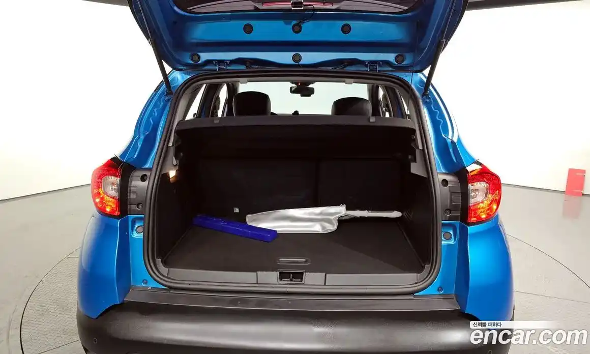 Renault QM3 2017 1.5 Автомат в Москве № 757169, фото 20