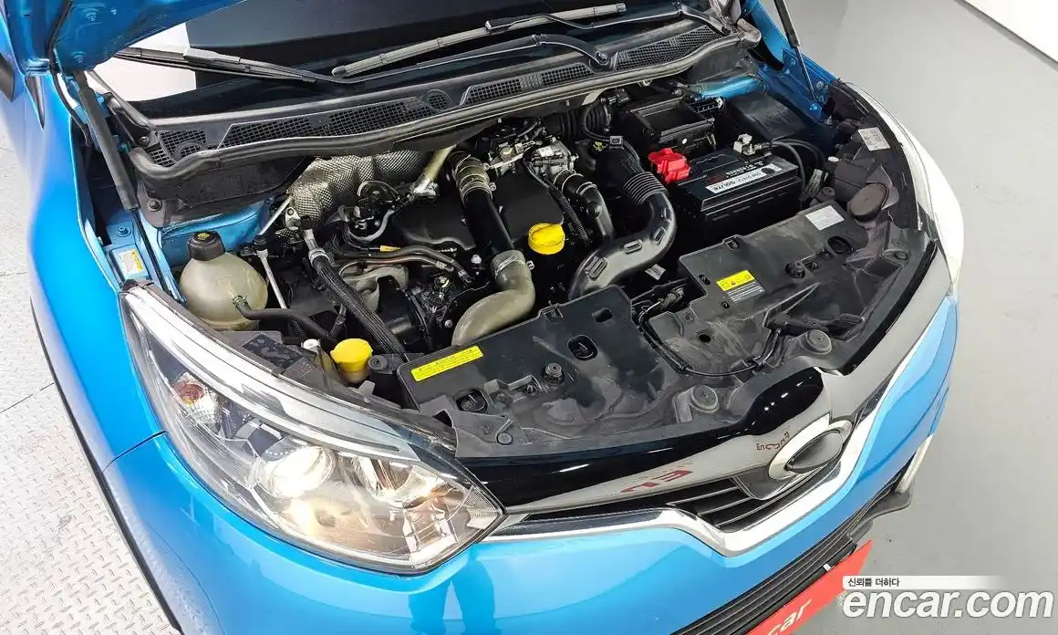 Renault QM3 2017 1.5 Автомат в Москве № 757169, фото 6