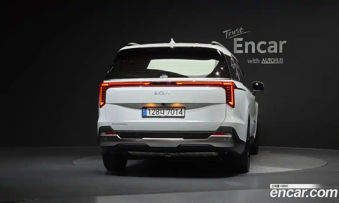 Kia Canival 2025 2.2 Автомат в Москве № 757803, фото 4