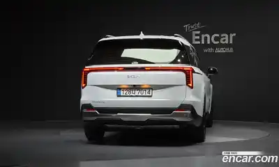 Kia Canival 2025 2.2 Автомат в Москве № 757803, миниатюра 4