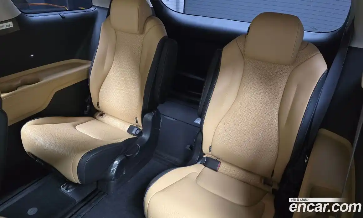 Kia Canival 2022 2.2 Автомат в Москве № 757889, фото 13