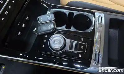 Kia Canival 2022 2.2 Автомат в Москве № 757889, миниатюра 9