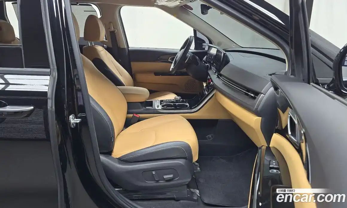 Kia Canival 2022 2.2 Автомат в Москве № 757889, фото 10