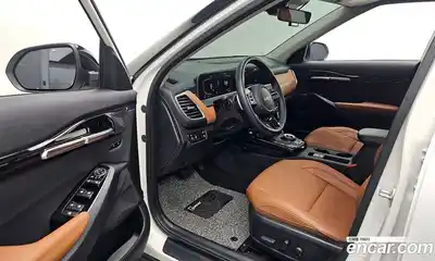 Kia Seltos 2023 1.6 Автомат в Москве № 757916, миниатюра 10