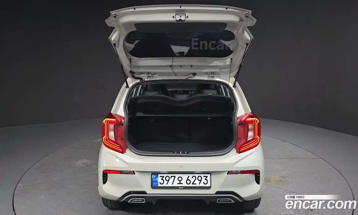 Kia Morning 2023 1.0 Автомат в Москве № 758162, фото 20