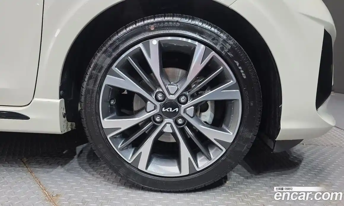 Kia Morning 2023 1.0 Автомат в Москве № 758162, фото 5