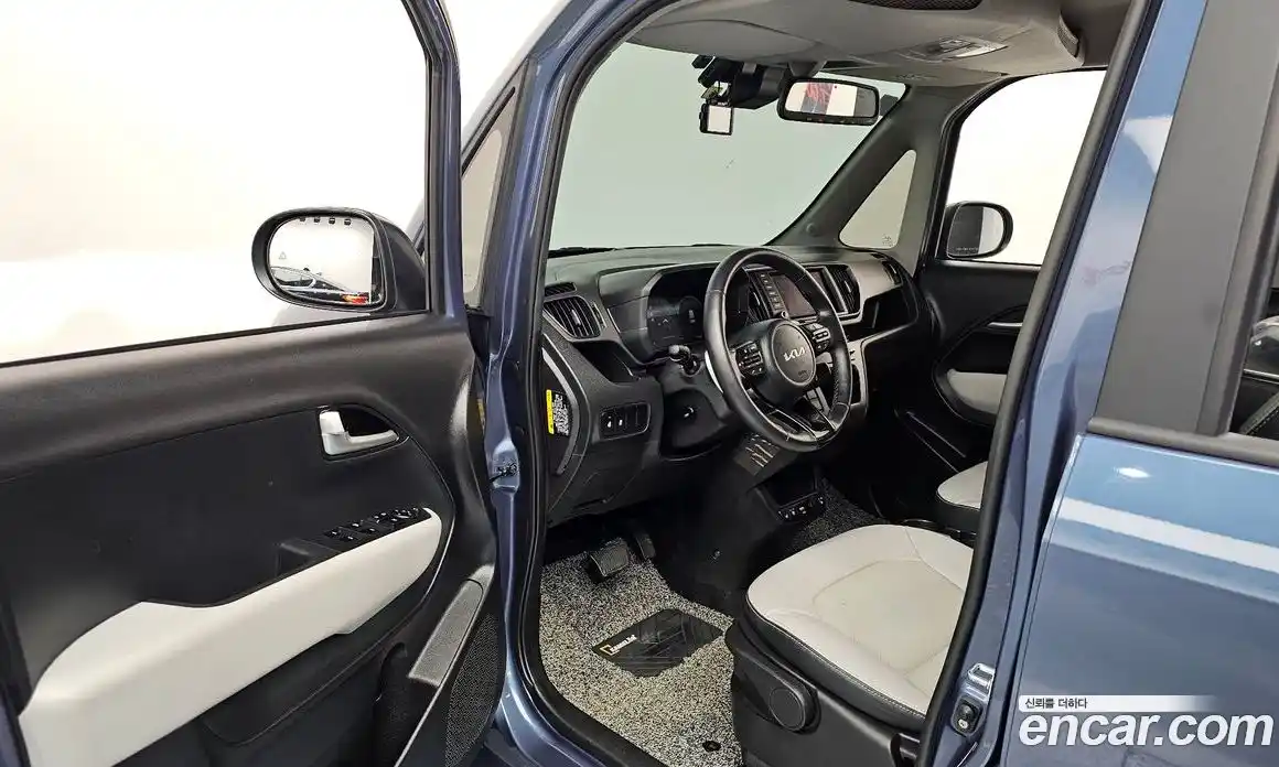 Kia Ray 2023 0.1 Автомат в Москве № 758617, фото 10