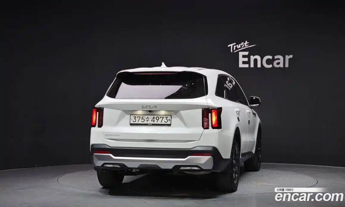 Kia Sorento 2023 2.2 Автомат в Москве № 758701, фото 4