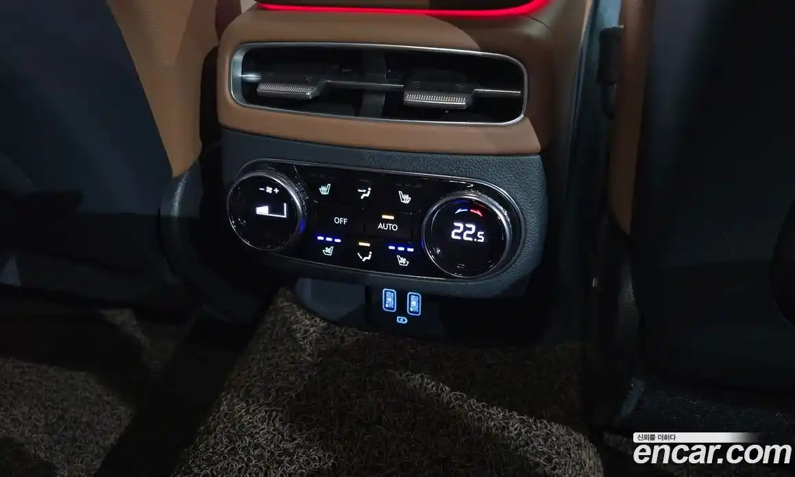 Genesis GV70 2021 2.5 Автомат в Москве № 758919, фото 19