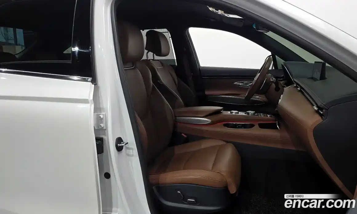 Genesis GV70 2021 2.5 Автомат в Москве № 758919, фото 10