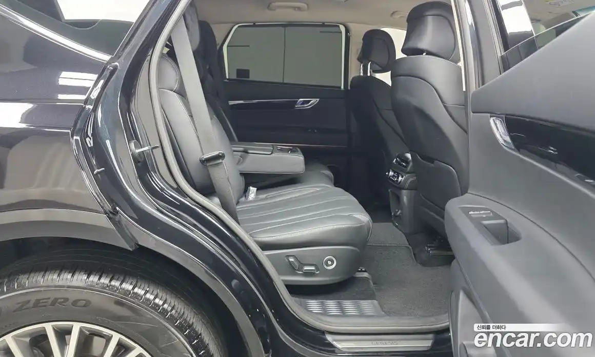 Genesis GV80 2023 2.5 Автомат в Москве № 759087, фото 12