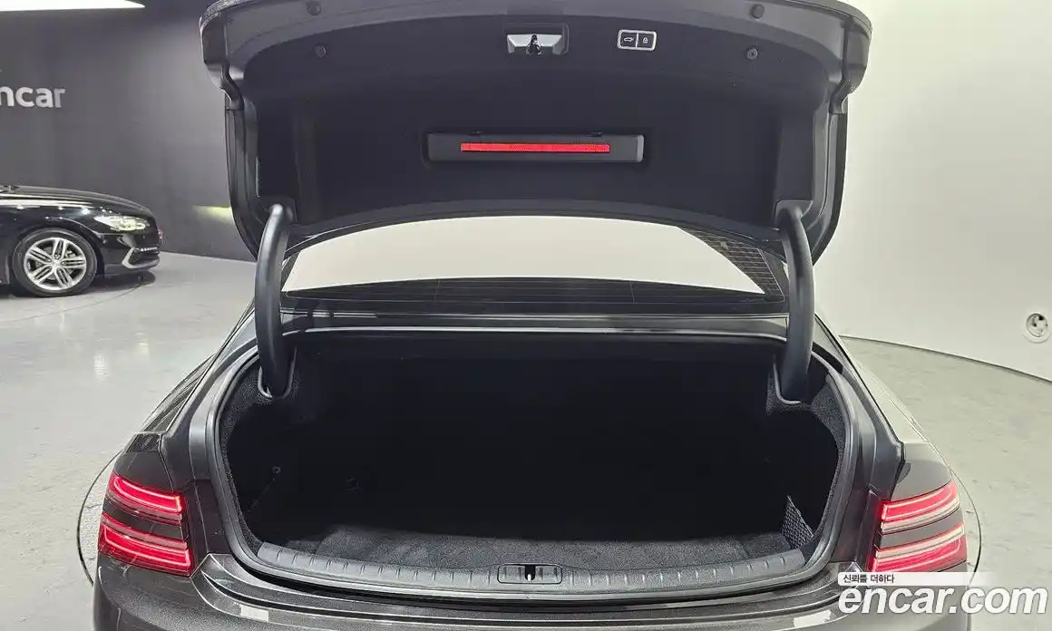 Genesis G80 2022 2.5 Автомат в Москве № 759107, фото 19