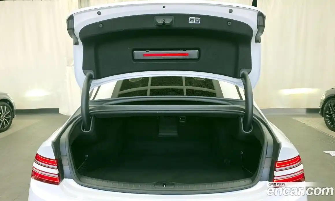 Genesis G80 2022 2.5 Автомат в Москве № 759226, фото 20