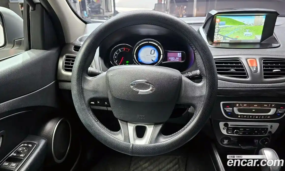 Renault SM3 2015 1.6 Автомат в Москве № 760046, фото 14