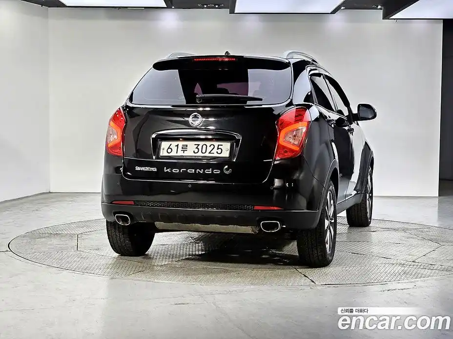 SsangYong Korando 2015 2.0 Автомат в Москве № 760067, фото 3