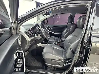 SsangYong Korando 2015 2.0 Автомат в Москве № 760067, миниатюра 10