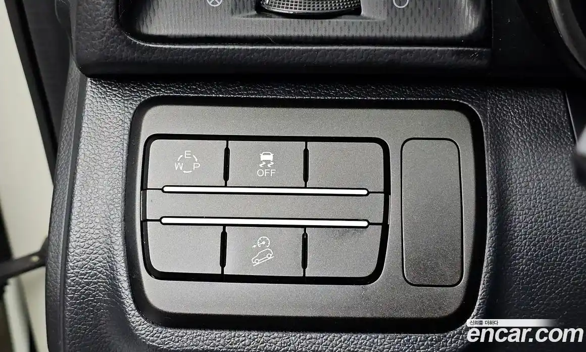 SsangYong TIBOLI 2019 1.6 Автомат в Москве № 760093, фото 14