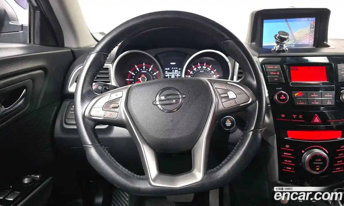 SsangYong TIBOLI 2015 1.6 Автомат в Москве № 760213, фото 13