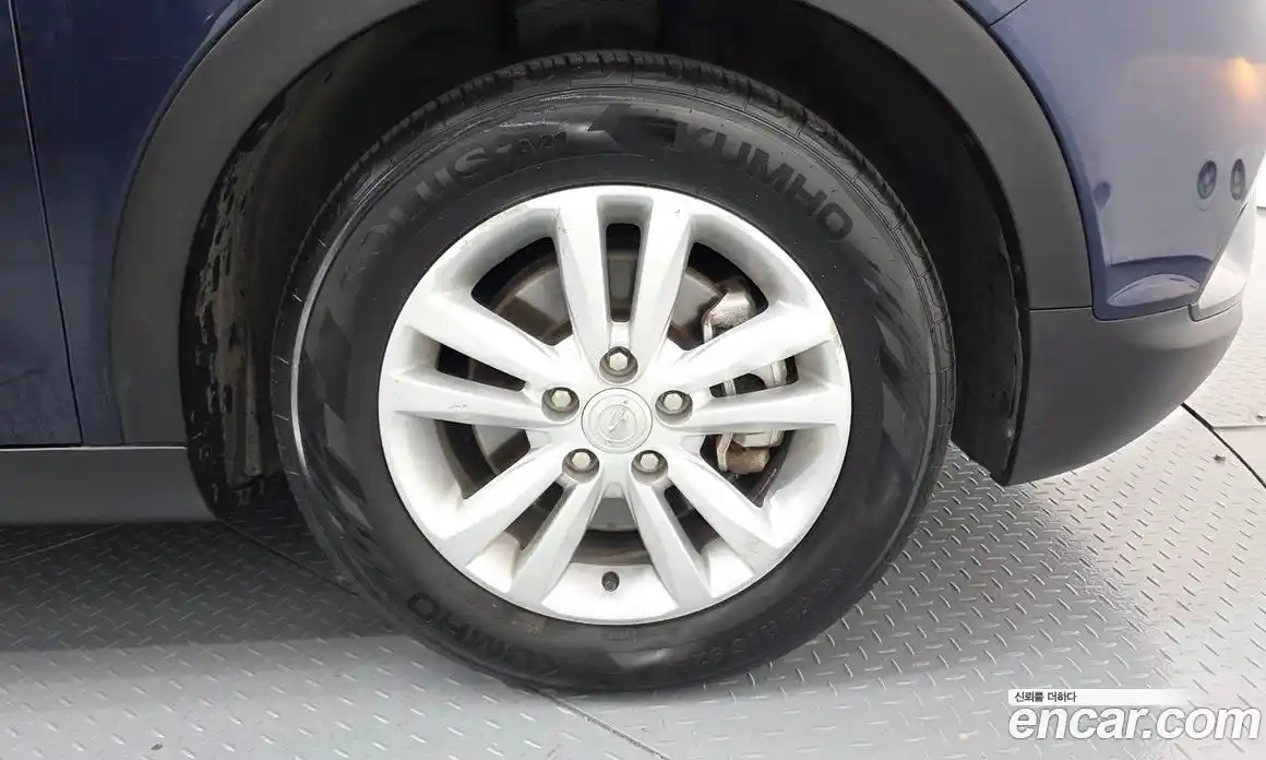 SsangYong TIBOLI 2015 1.6 Автомат в Москве № 760213, фото 5