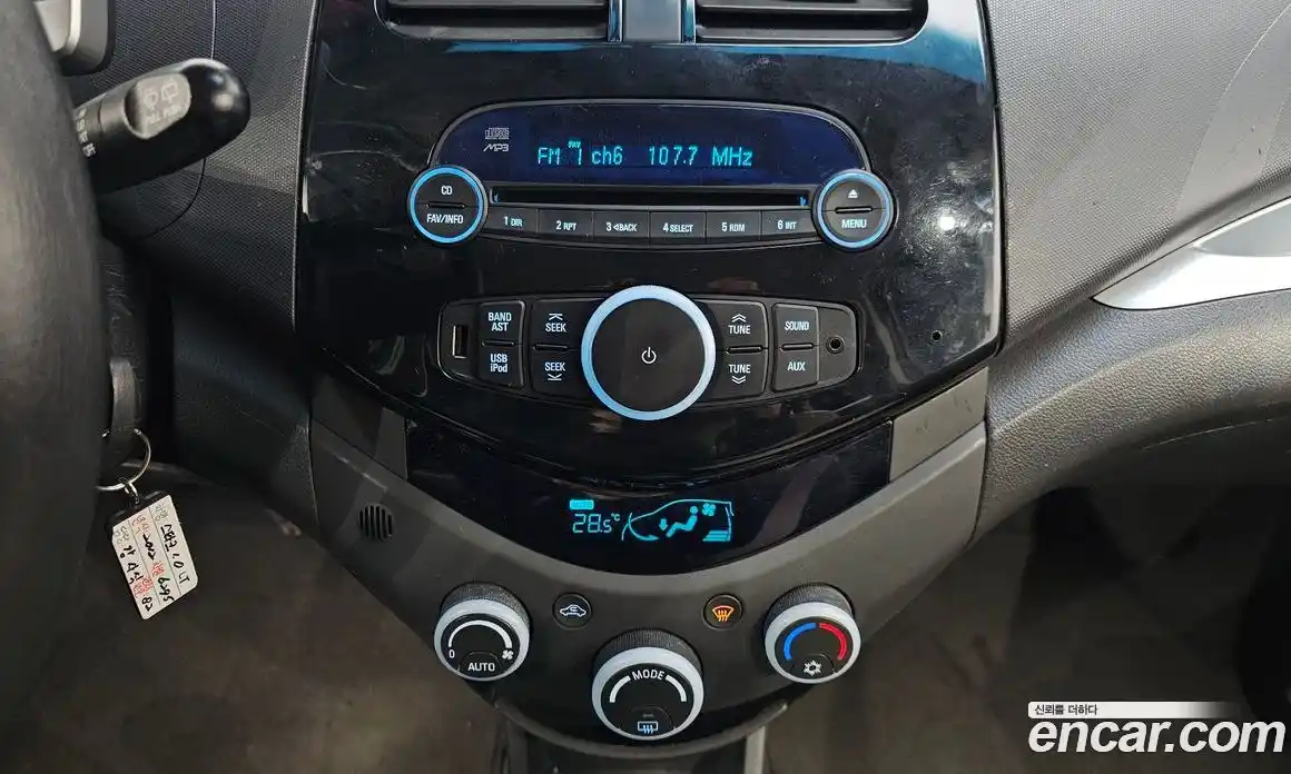 Chevrolet Spark 2012 1.0 Автомат в Москве № 760589, фото 15