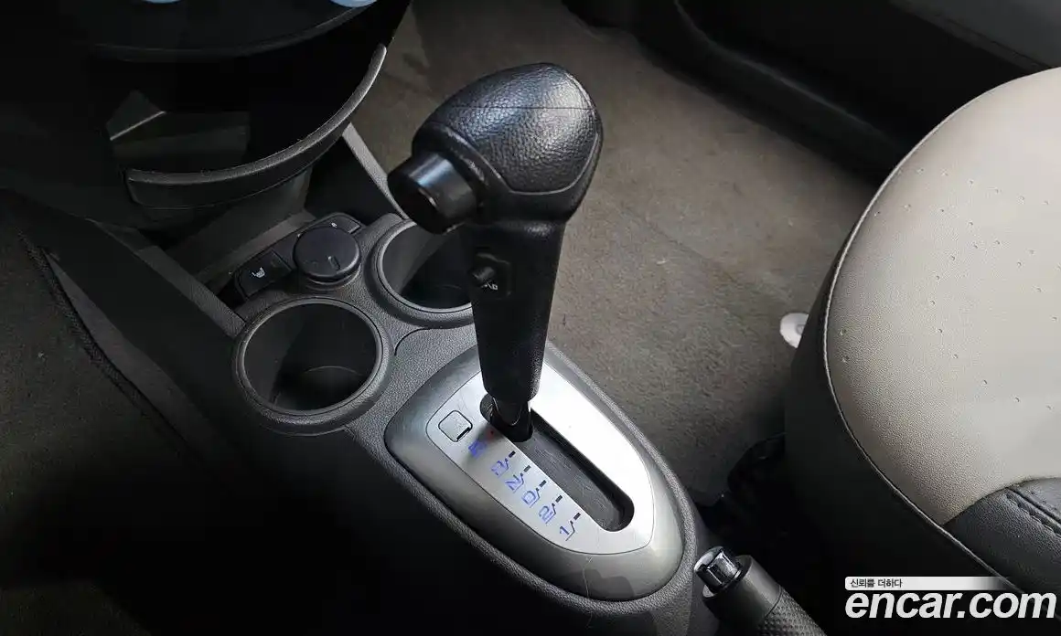 Chevrolet Spark 2012 1.0 Автомат в Москве № 760589, фото 8