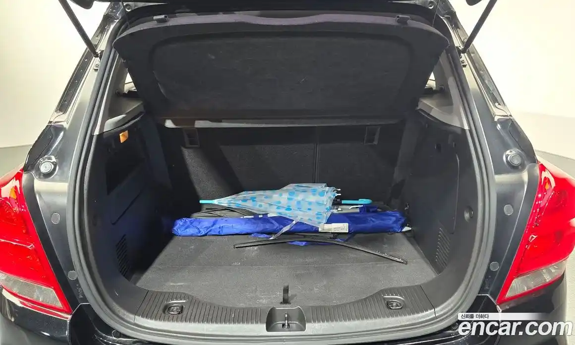 Chevrolet Trax 2017 1.4 Автомат в Москве № 760702, фото 19