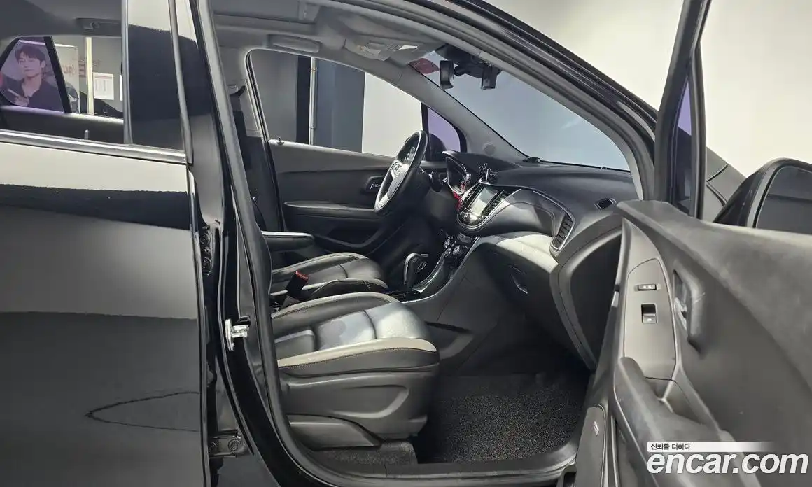 Chevrolet Trax 2017 1.4 Автомат в Москве № 760702, фото 10