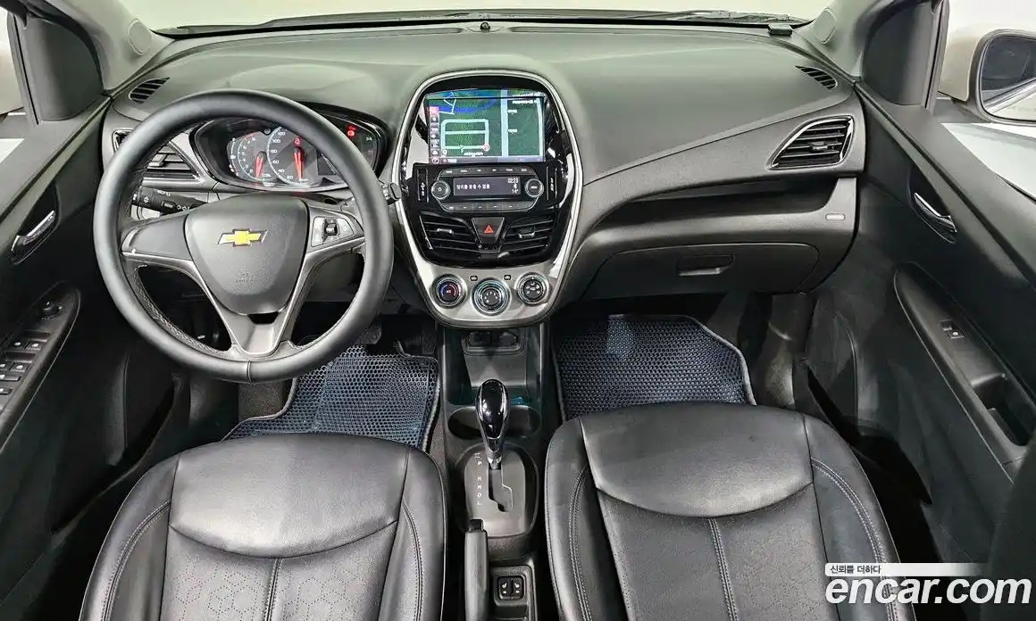 Chevrolet Spark 2017 1.0 гидро в Москве, фото 13