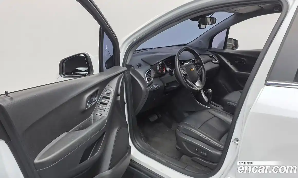 Chevrolet Trax 2017 1.4 гидро в Москве № 761048, фото 11