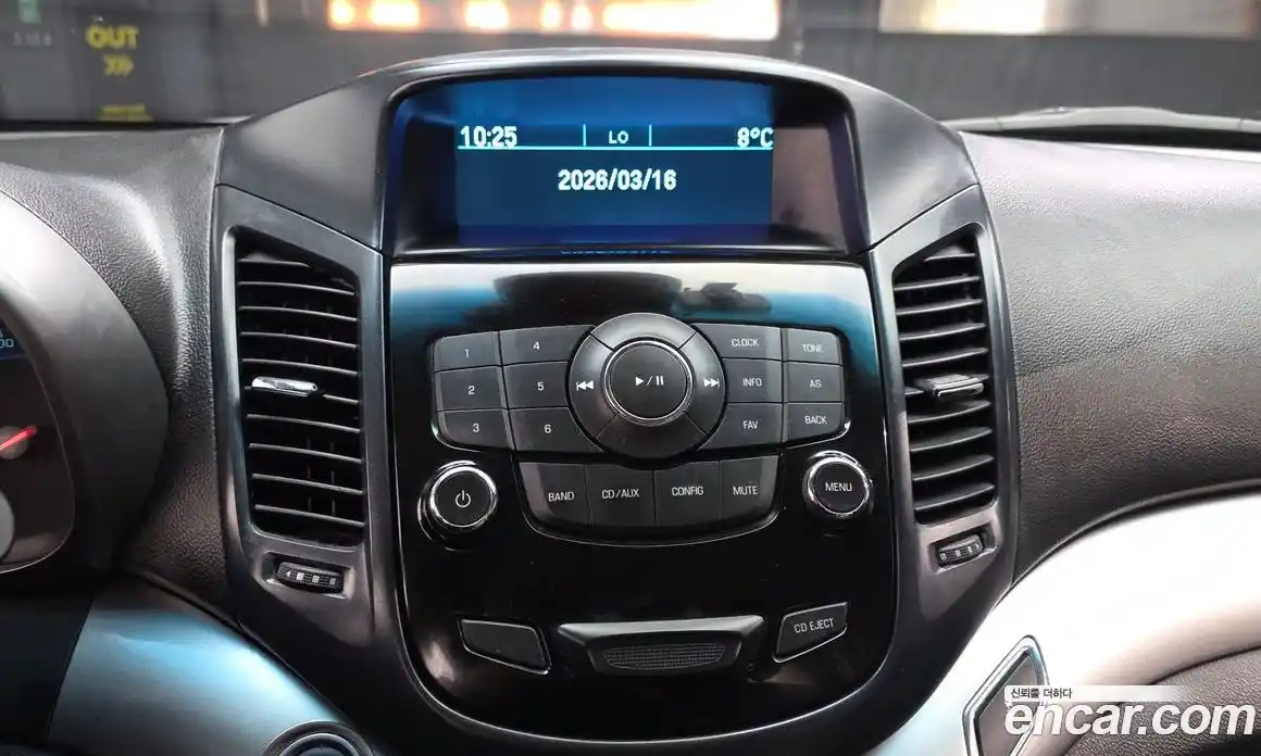 Chevrolet Orlando 2012 2.0 Автомат в Москве № 761063, фото 14