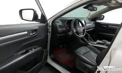 Renault QM6 2017 2.0 Автомат в Москве № 761301, миниатюра 10
