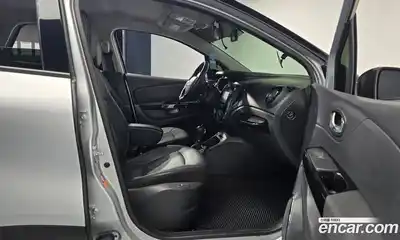 Renault QM3 2015 1.5 Автомат в Москве № 761671, миниатюра 11