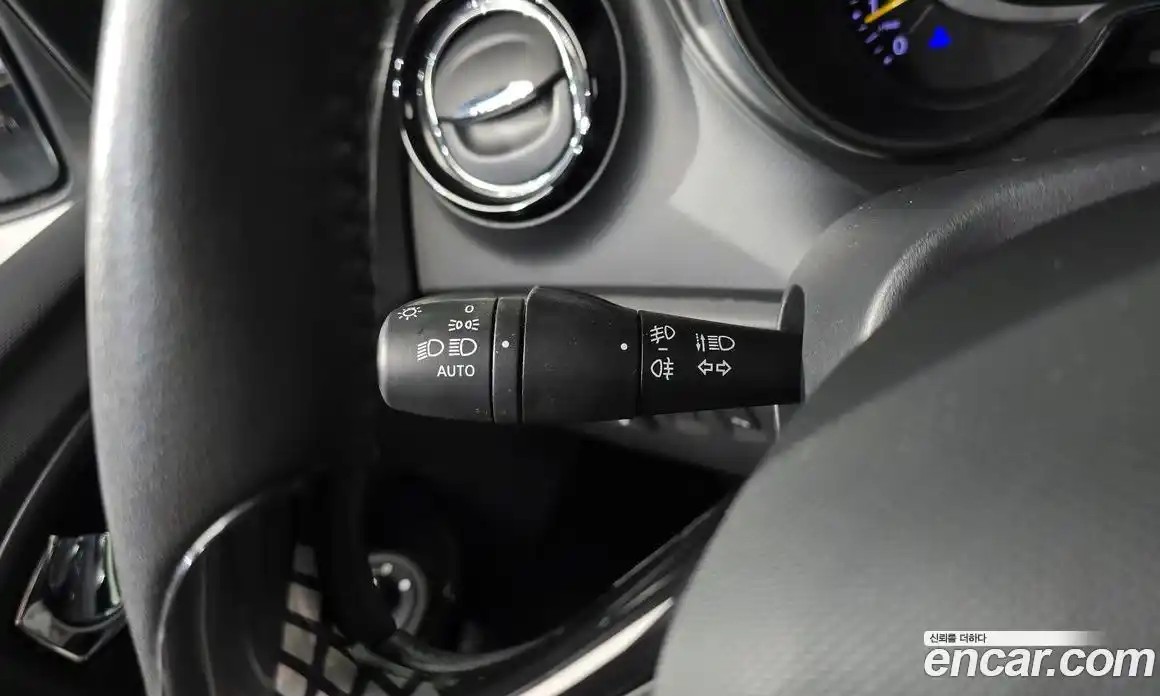 Renault QM3 2015 1.5 Автомат в Москве № 761671, фото 17