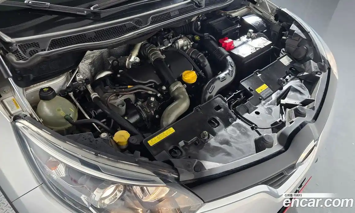 Renault QM3 2015 1.5 Автомат в Москве № 761671, фото 6