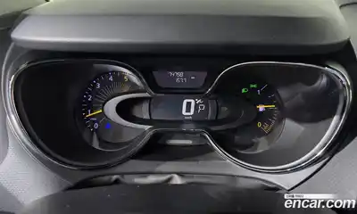 Renault QM3 2015 1.5 Автомат в Москве № 761671, миниатюра 8