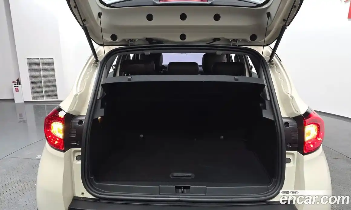 Renault QM3 2013 1.5 Автомат в Москве № 761840, фото 19