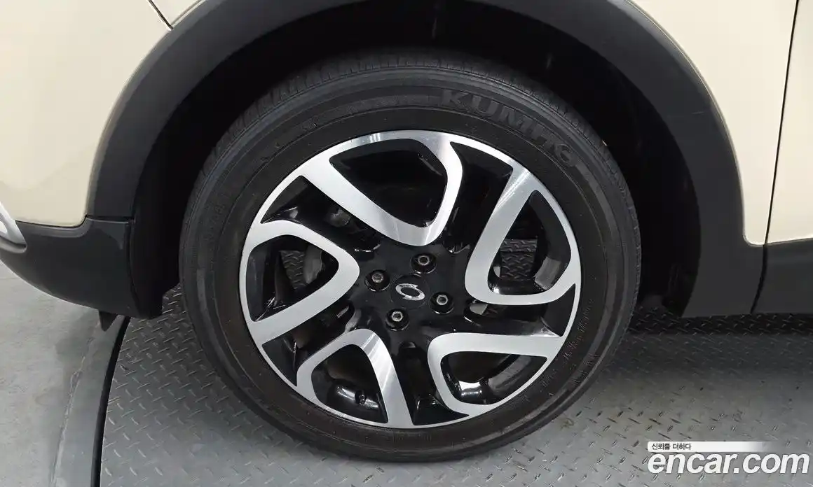 Renault QM3 2013 1.5 Автомат в Москве № 761840, фото 4