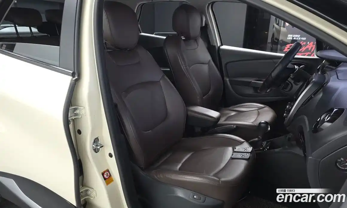 Renault QM3 2013 1.5 Автомат в Москве № 761840, фото 9