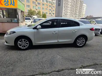 Renault SM3 2014 1.6 Автомат в Москве № 761942, миниатюра 3