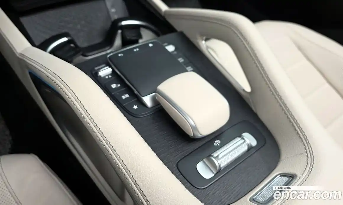 Mercedes-Benz GLE-Class 2024 3.0 Автомат в Москве № 763677, фото 18