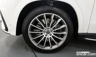 Mercedes-Benz GLE-Class 2024 3.0 Автомат в Москве № 763677, миниатюра 5