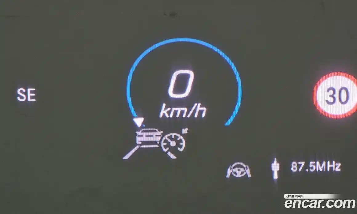 Mercedes-Benz GLE-Class 2022 2.0 Автомат в Москве № 764032, фото 17