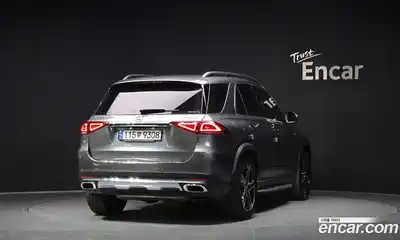 Mercedes-Benz GLE-Class 2022 2.0 Автомат в Москве № 764032, миниатюра 2