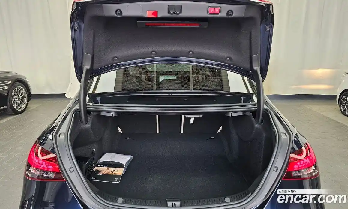 Mercedes-Benz E-Class 2022 2.0 Автомат в Москве № 764164, фото 20