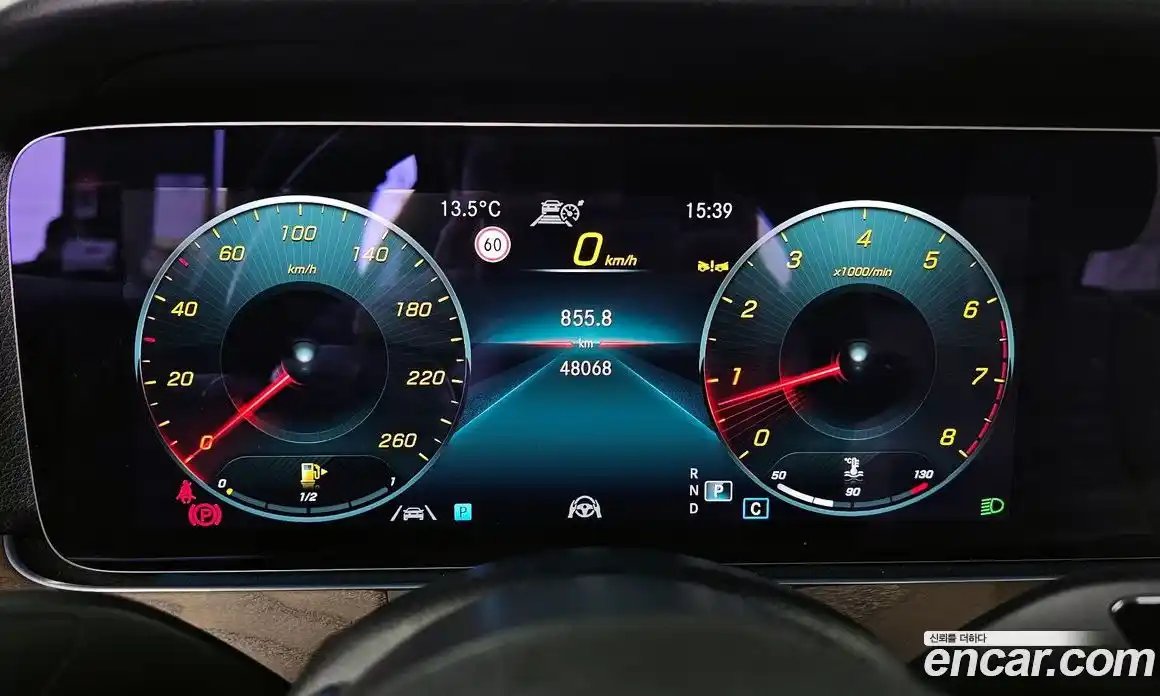 Mercedes-Benz E-Class 2022 2.0 Автомат в Москве № 764164, фото 8