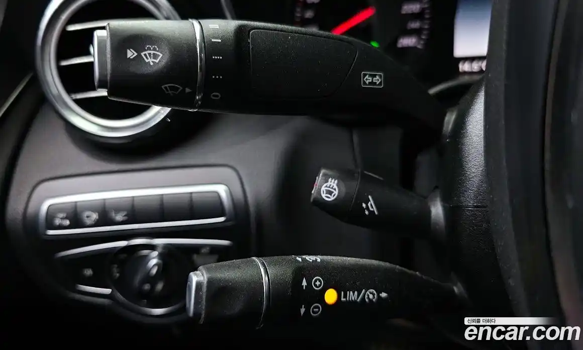 Mercedes-Benz GLC-Class 2019 2.0 Автомат в Москве № 764692, фото 16