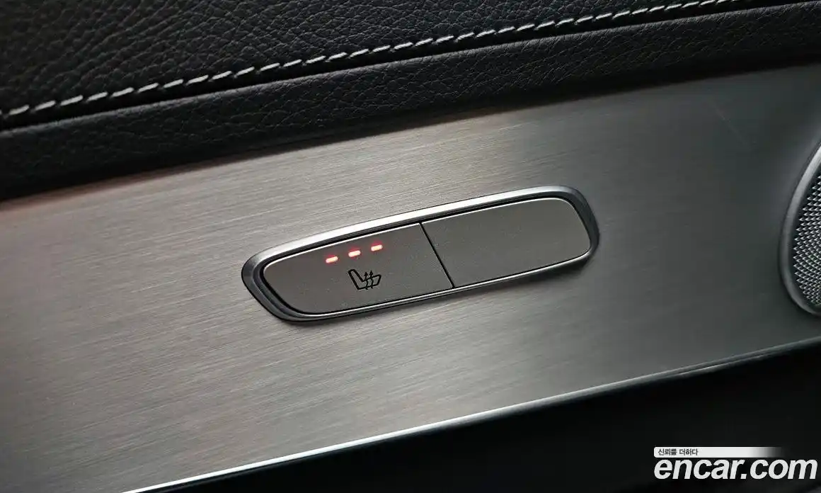 Mercedes-Benz GLC-Class 2019 2.0 Автомат в Москве № 764692, фото 17