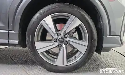 Audi Q2 2023 2.0 Автомат в Москве № 764807, миниатюра 5